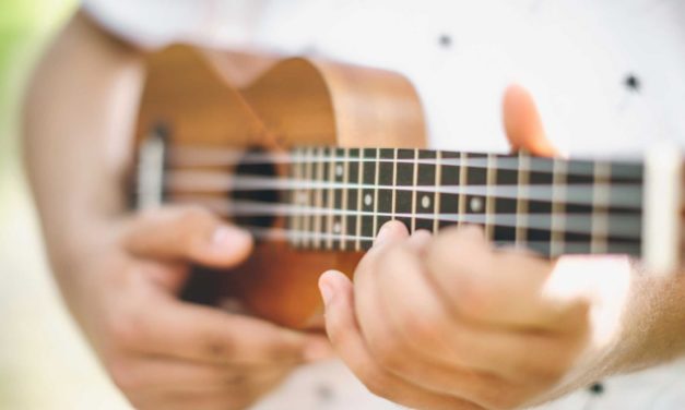 40 Popular Ukulele Songs for Beginners (You Only Need 5 Chords)