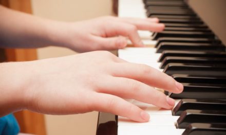 10 Best Apps Help You Learn To Play Piano