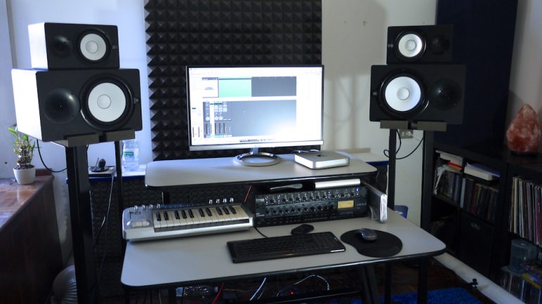 Top 7 Affordable Home Studio Essentials for Newbies 2025