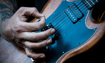 Understand Guitar Picks and the Best 8 of Them