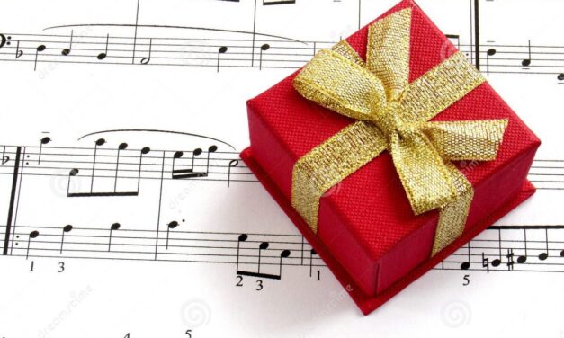 15 Best Gifts for Music Lovers in Your Life