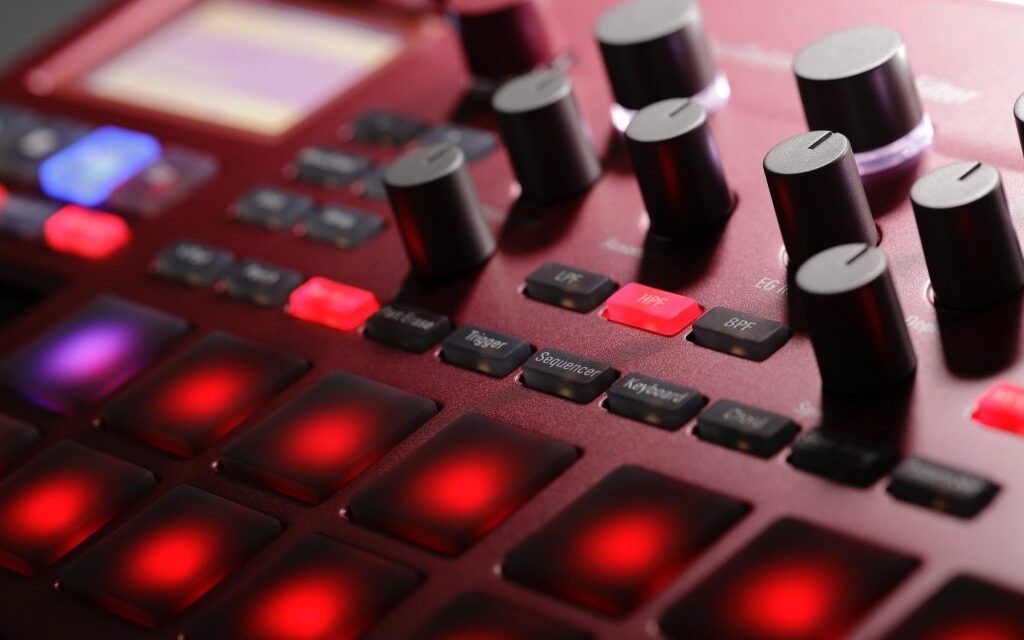 The 10 Best Drum Machines for Drummers